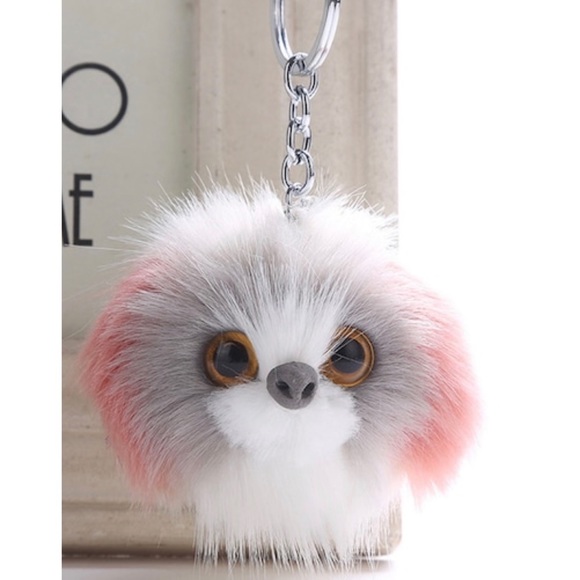Pom Pom keychain - Picture 2 of 2